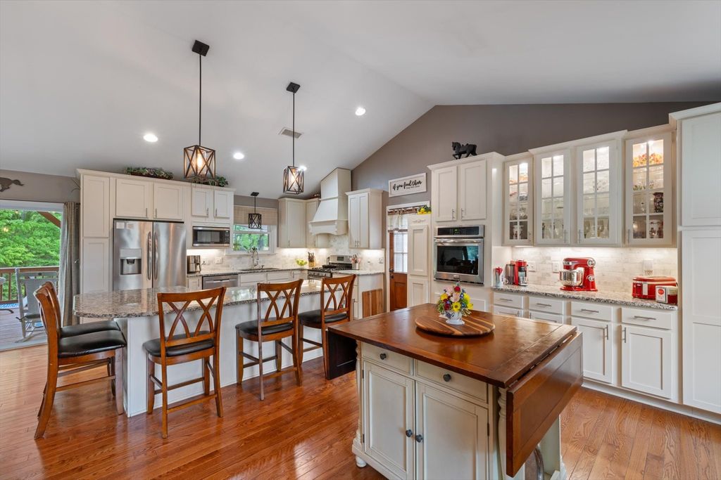 843 Percy Warner Blvd, Nashville