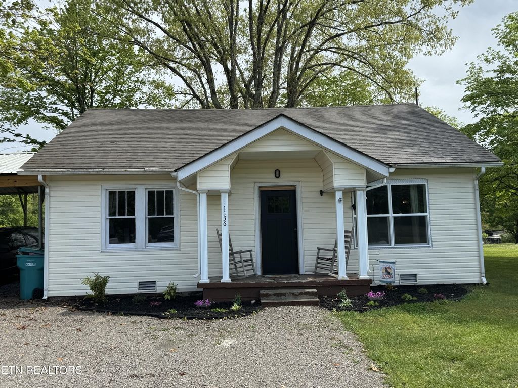 1136 Highway 70 E, Crossville