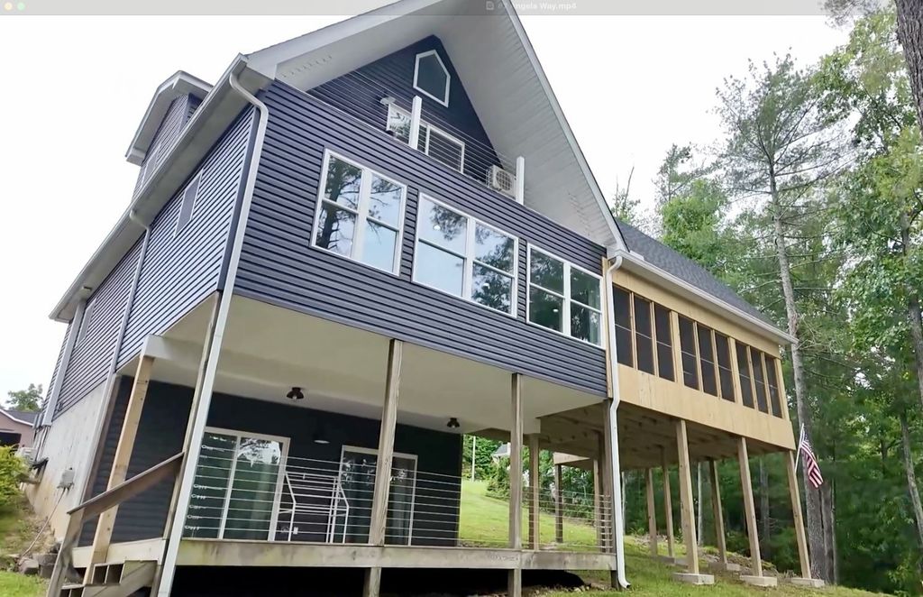 87 Angela Way, Lewisburg