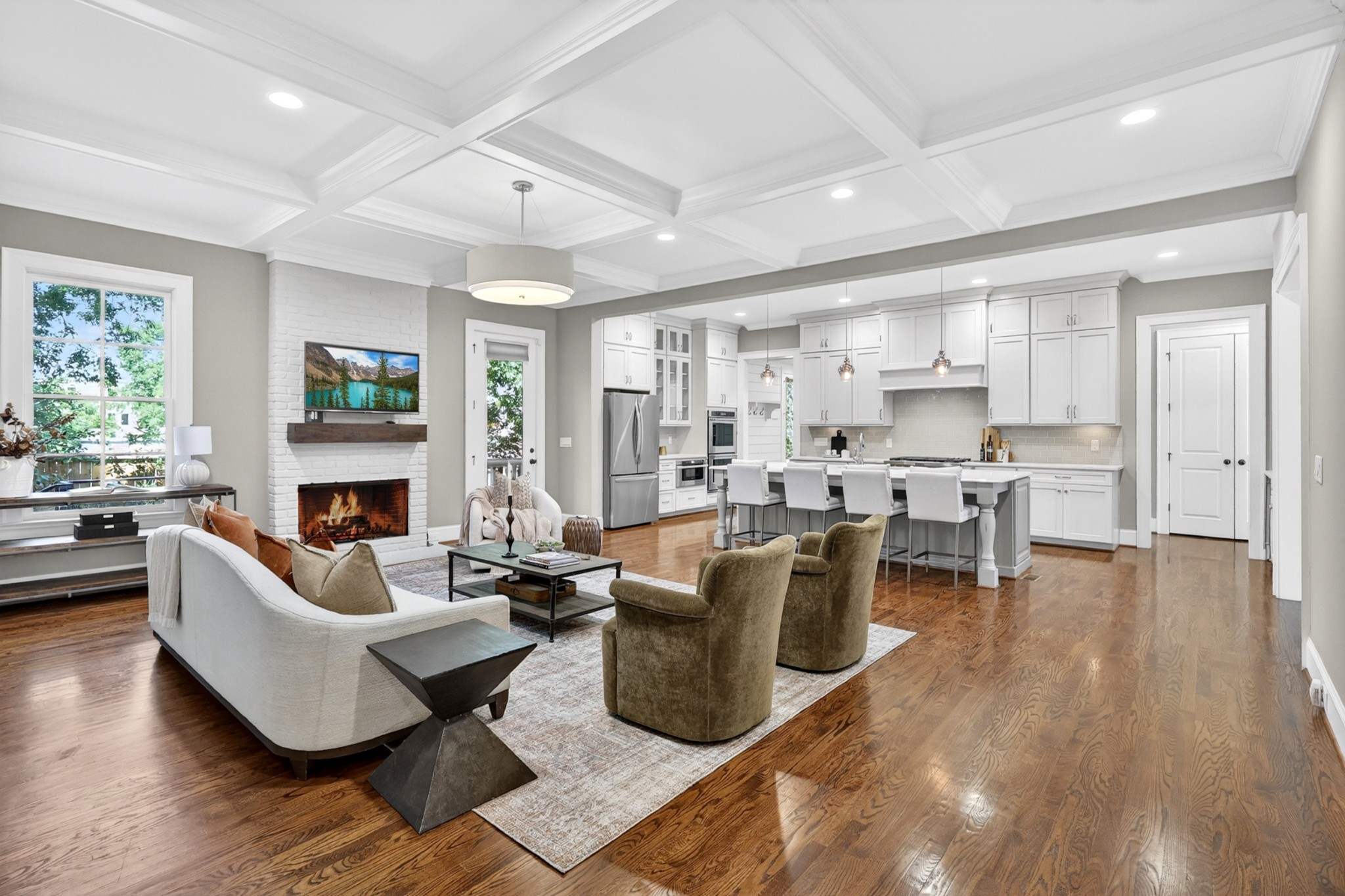 Photo of Listing #3183237