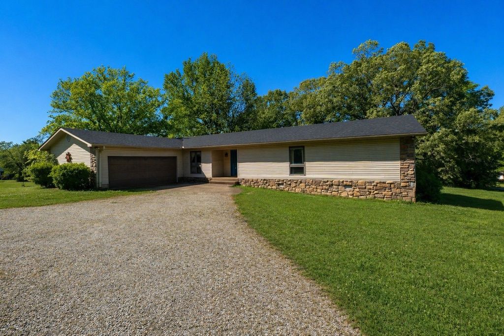 356 Old Lexington Hwy, Parsons