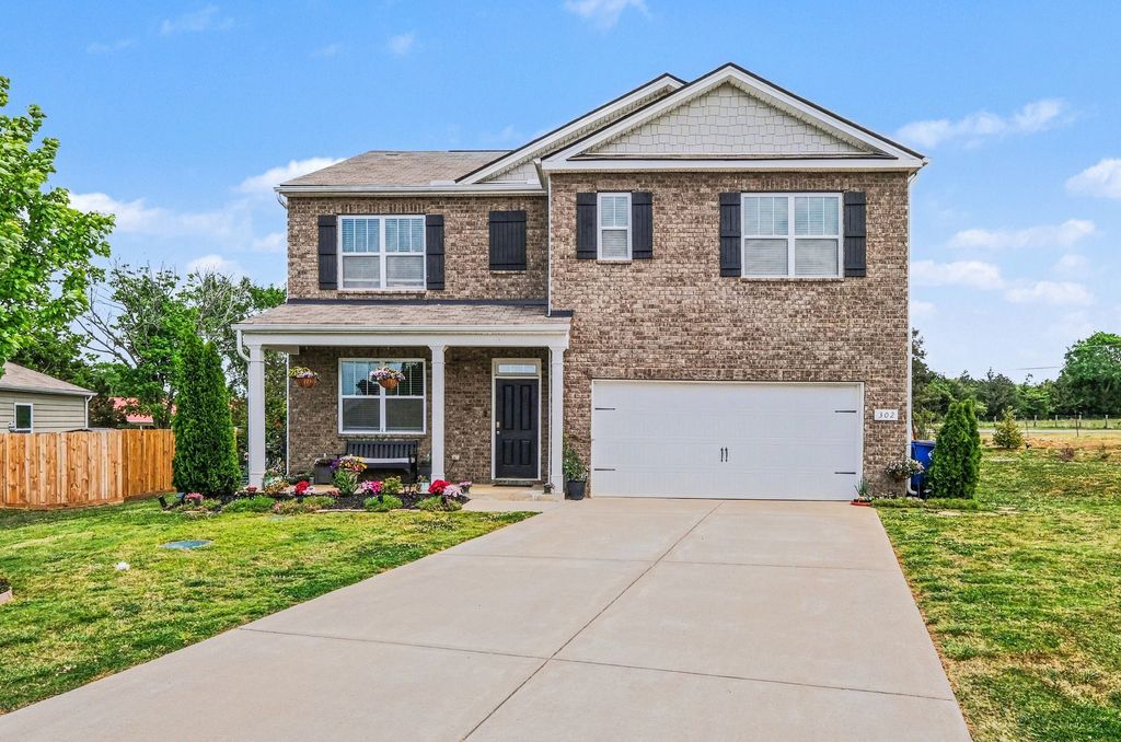 302 Ryan Rd, Chapel Hill