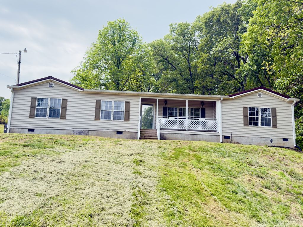 376 Red Top Rd, Indian Mound