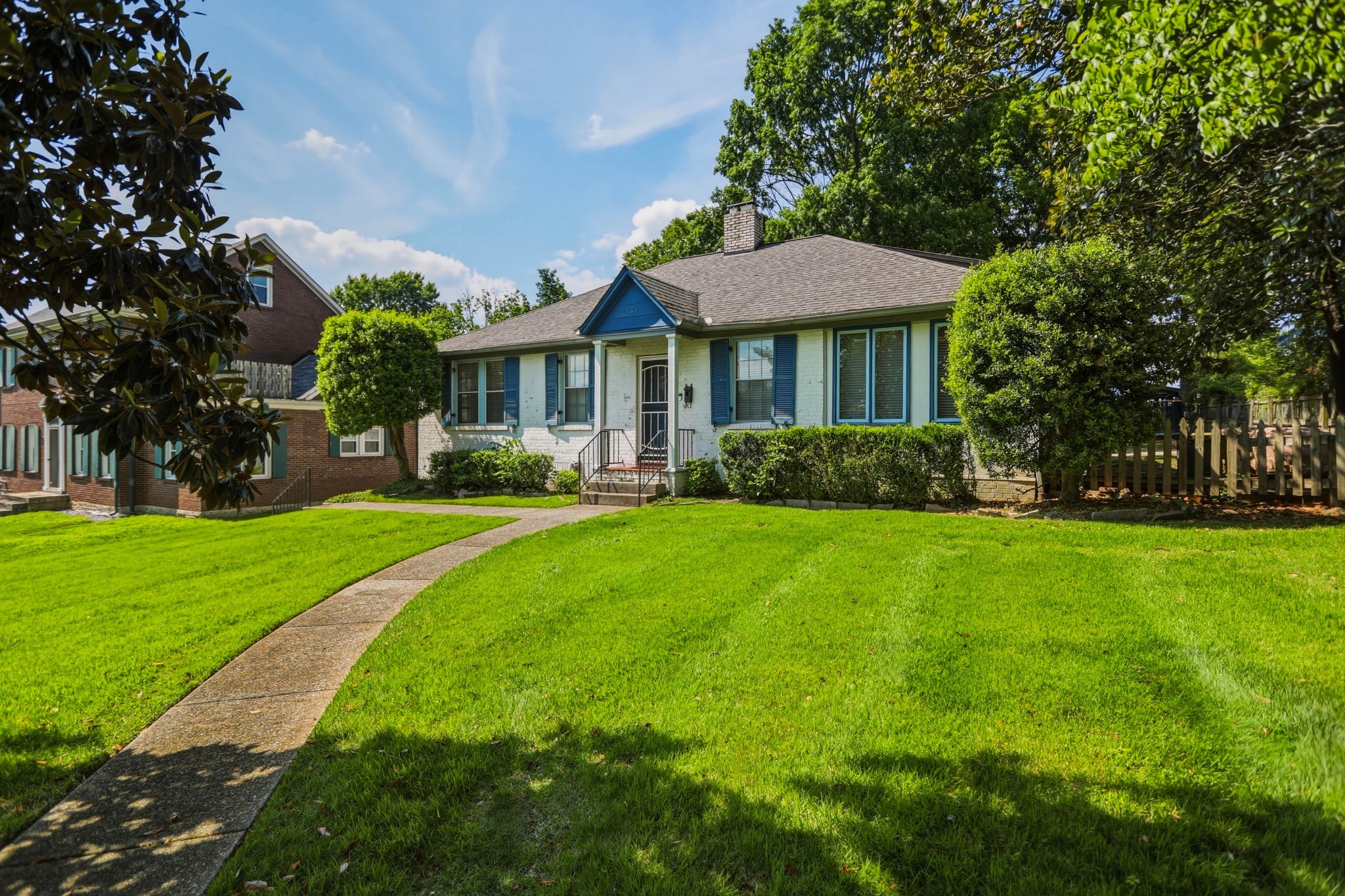 Photo of Listing #3183693
