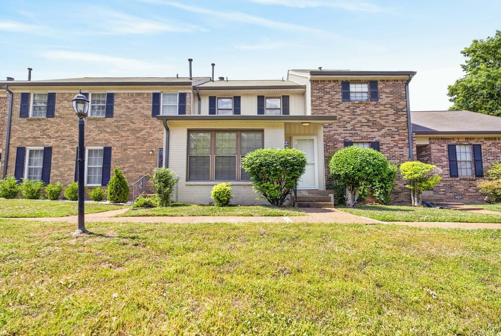 4001 Anderson Rd B129, Nashville