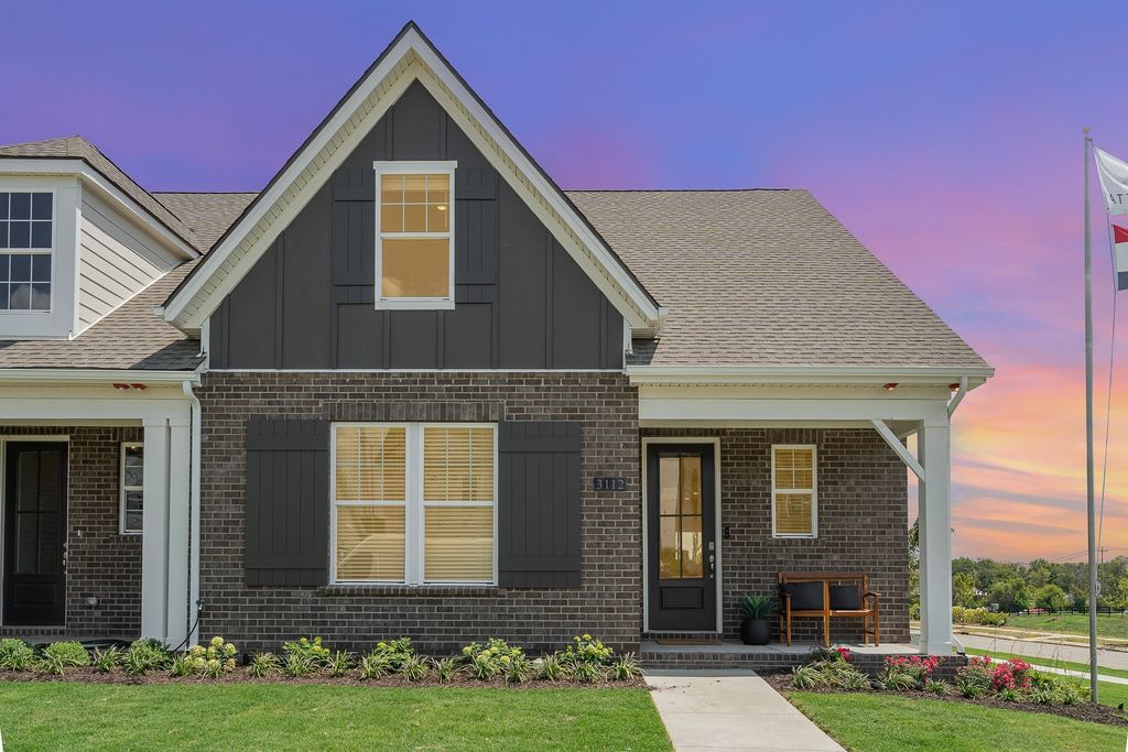 3144 Arbor Valley Rd H-8, Spring Hill