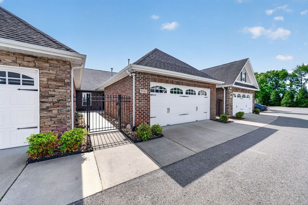 395 Devon Chase Hl 5103, Gallatin