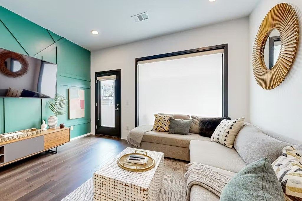920 King Hollands Ave 114, Nashville