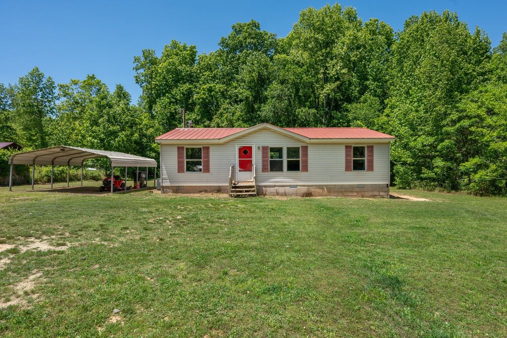 5723 Highway 48 N, Cumberland Furnace