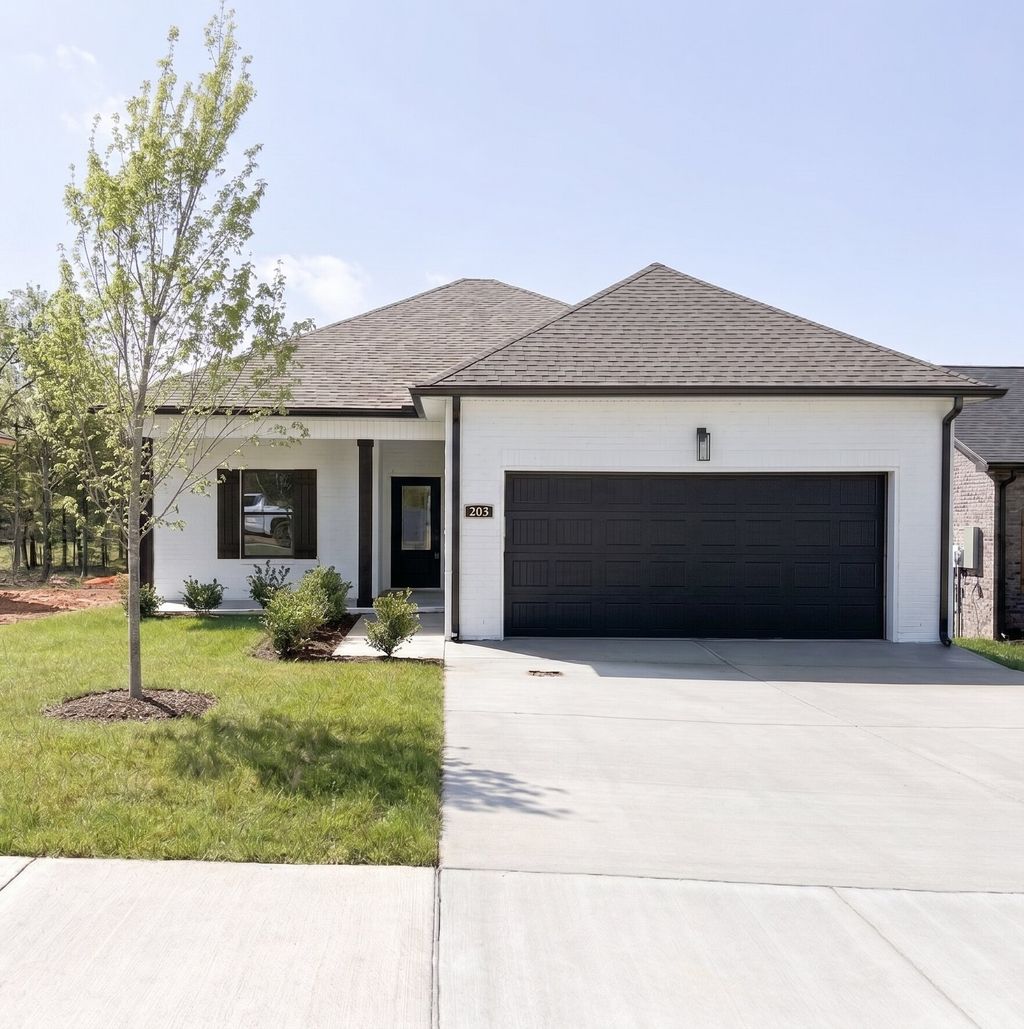 203 Sandalwood Way, Dickson