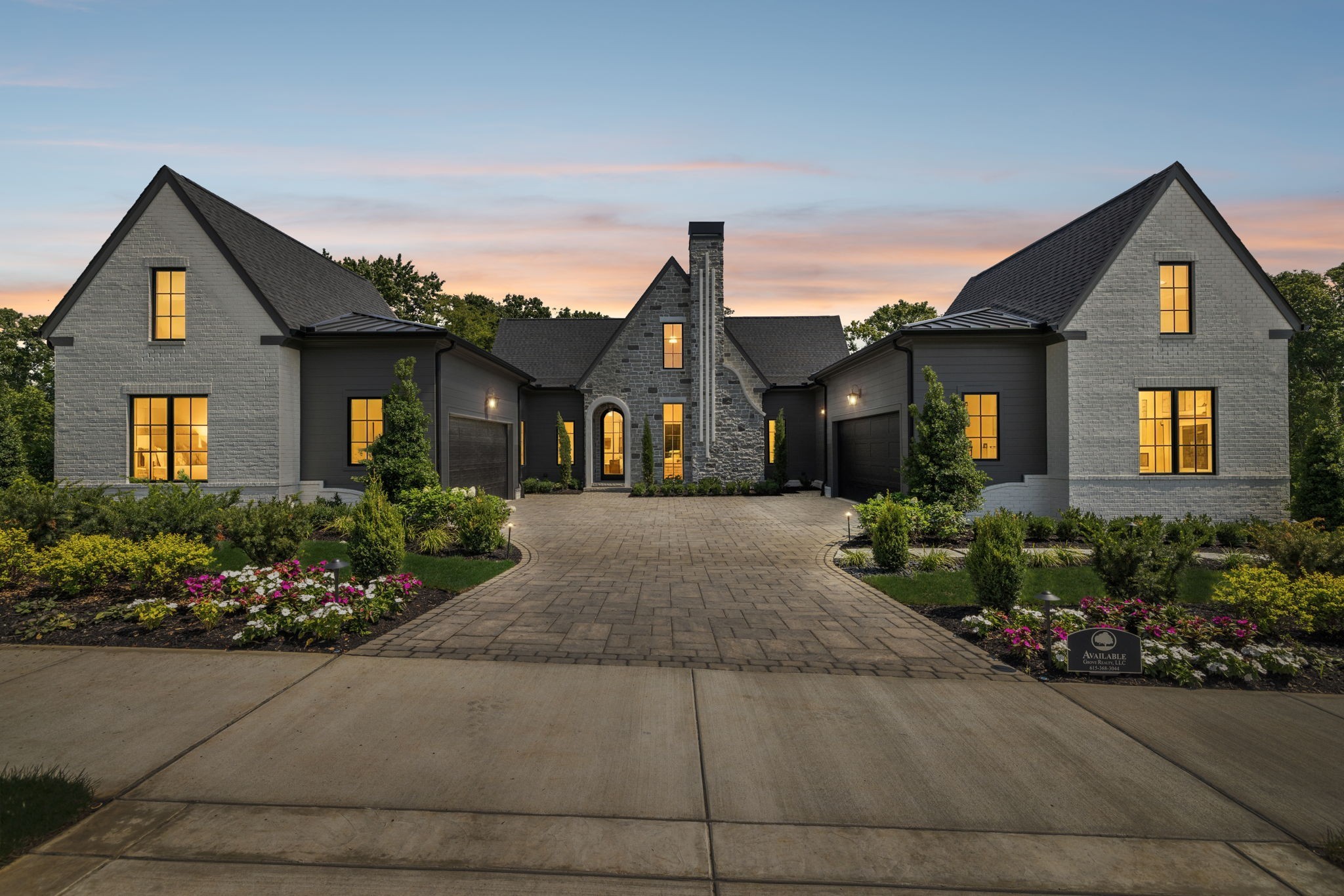 Photo of Listing #3184859