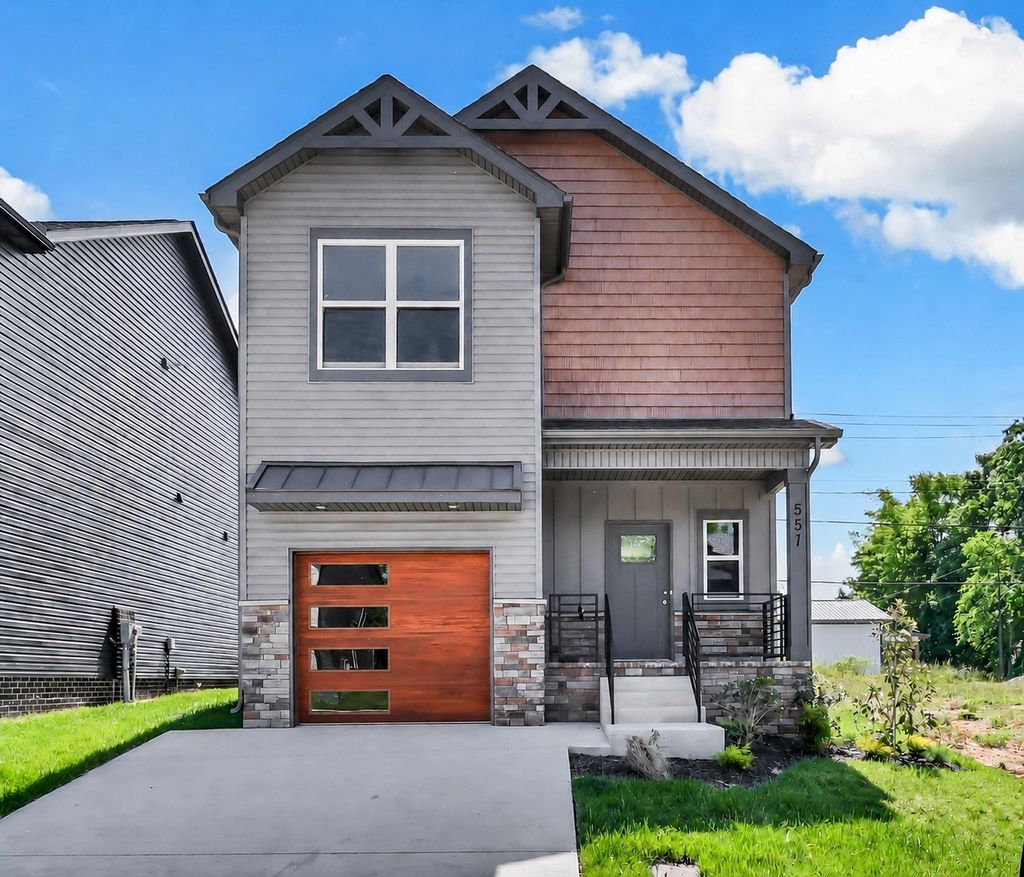 551 Charleston Cove Way, Clarksville