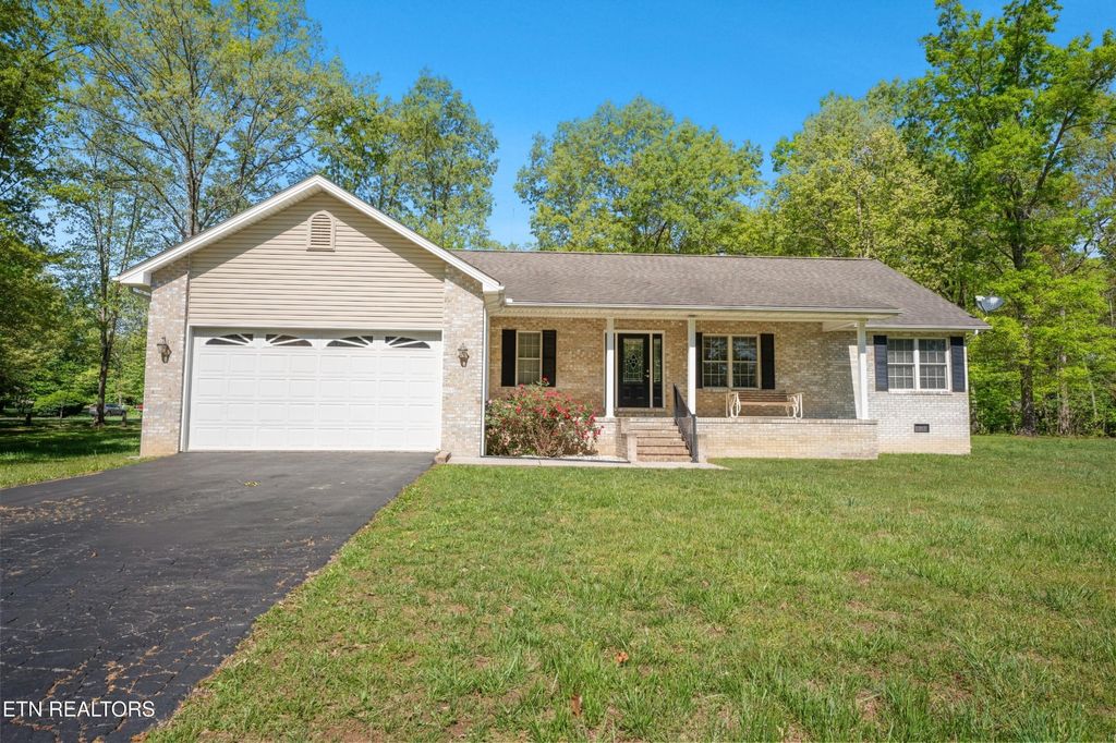 957 Stonecrest Loop, Crossville