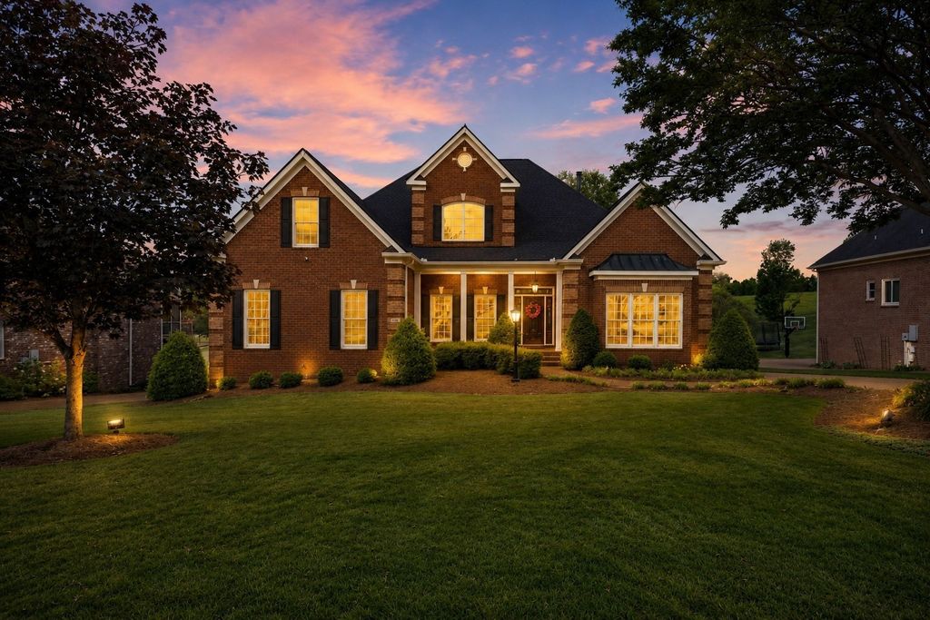 520 Montridge Ct, Franklin
