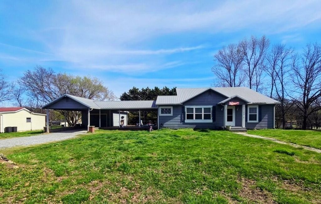 17986 State Highway 58 N, Decatur