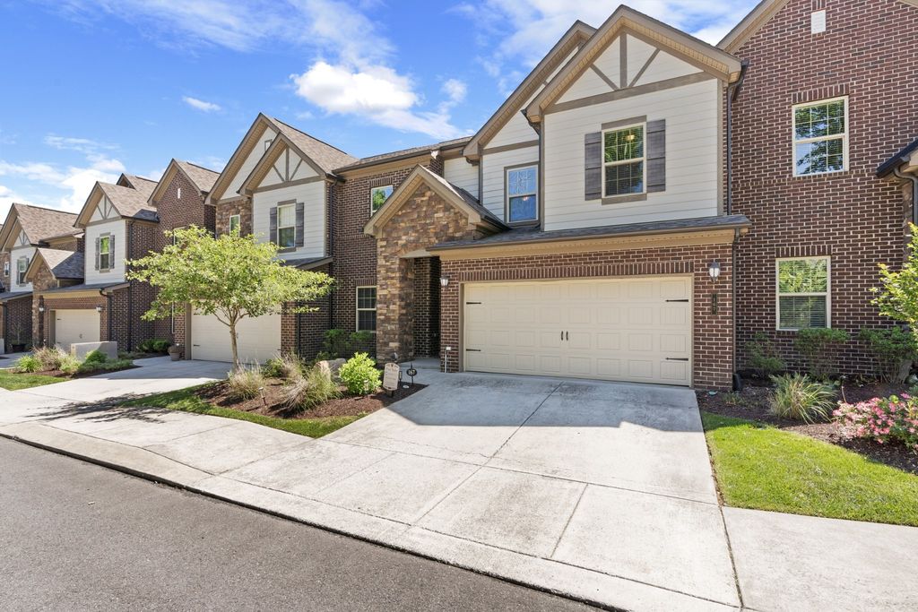167 Cape Private Cir, Gallatin
