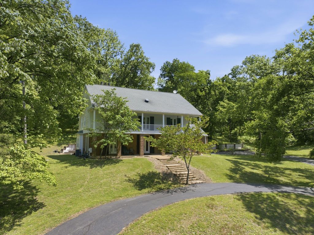 714 Sneed Rd W, Franklin