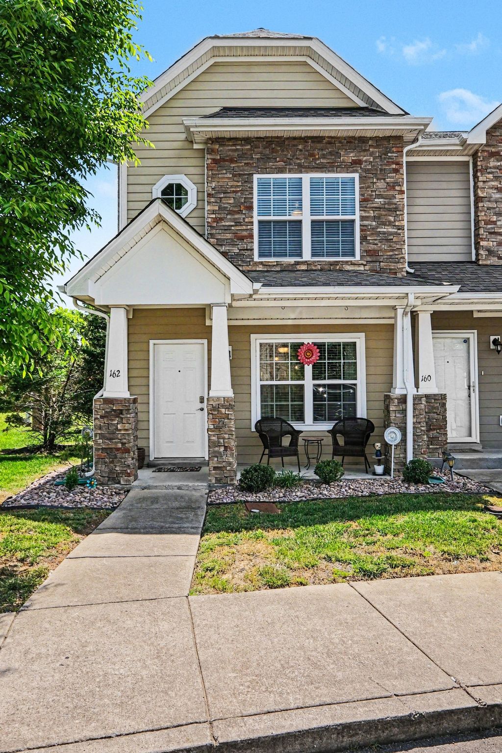 162 Cobblestone Place Dr, Goodlettsville