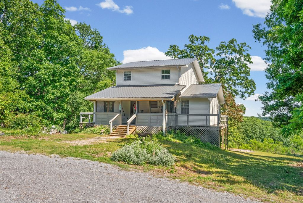 171 Eagle Nest Ct, Dover