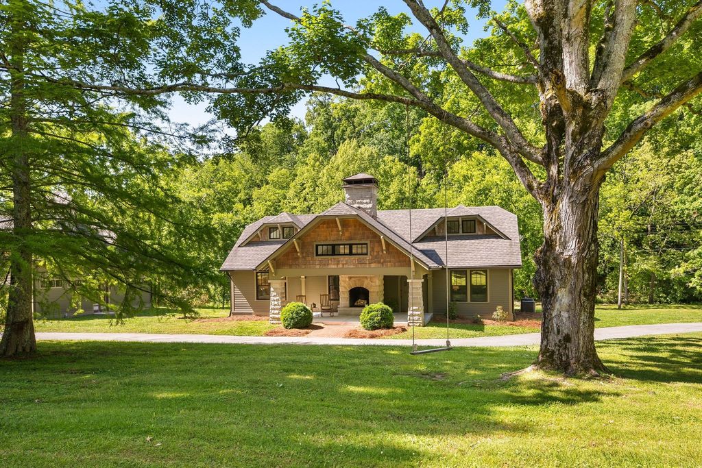 5401 Old Highway 96, Franklin