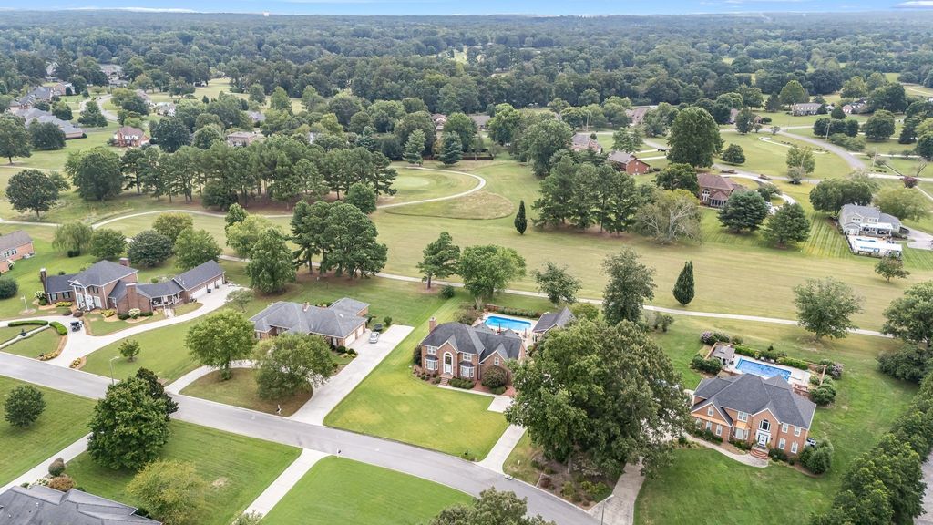 104 Saint Andrews Place, Tullahoma