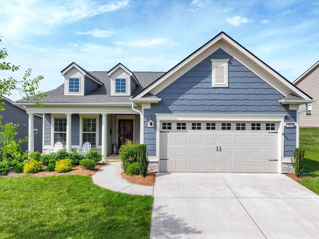 1055 Sumner Grv, Spring Hill