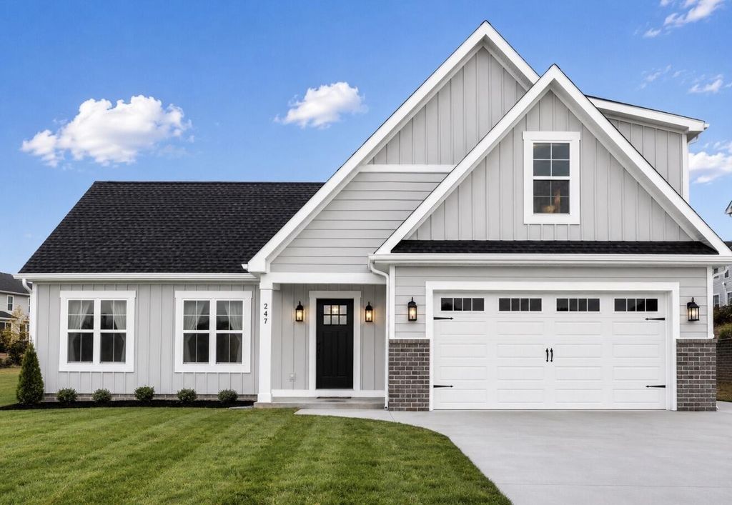 2652 Willow Run Trail Nw, Cleveland