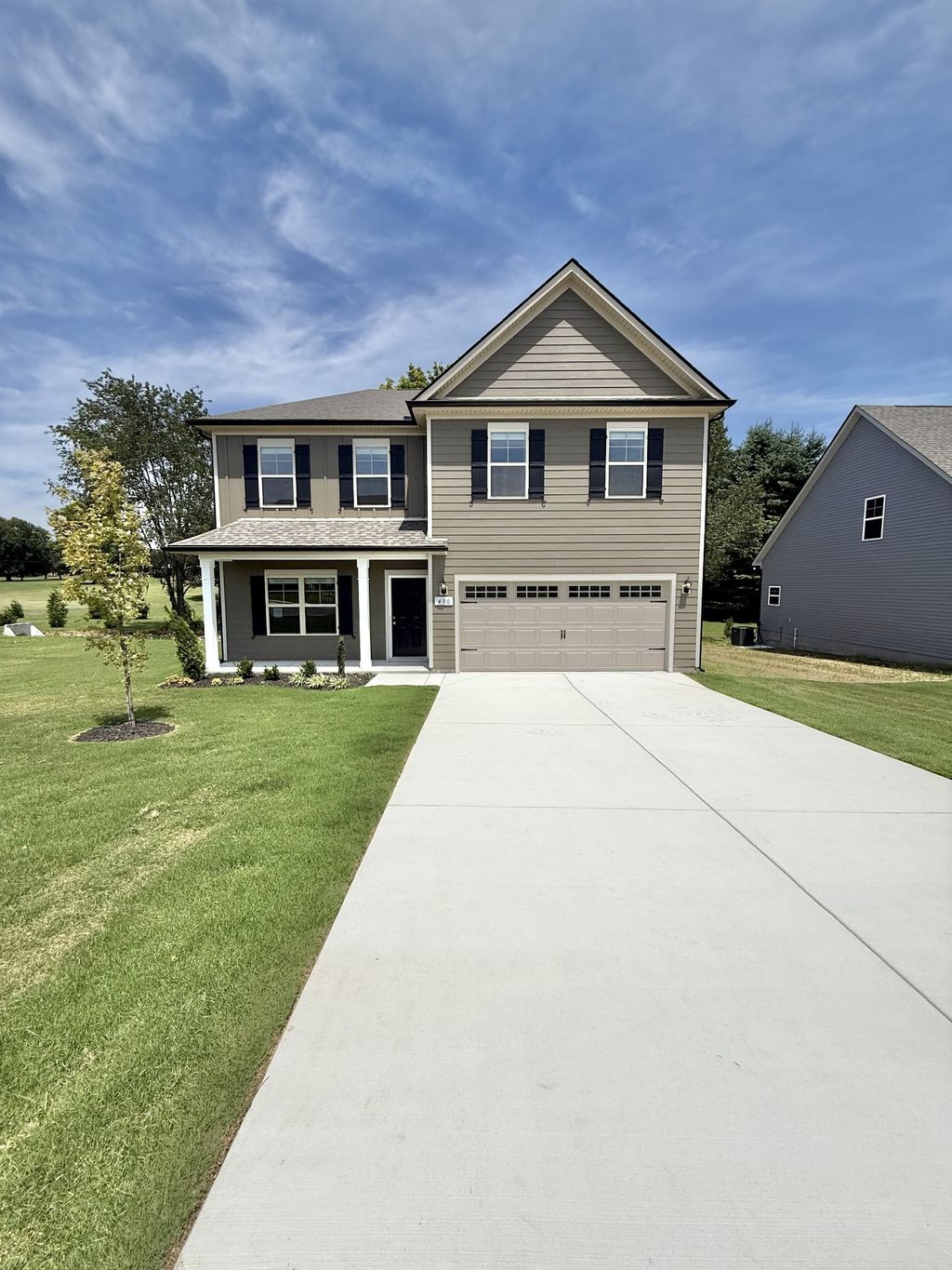 76 Country Cir, Manchester