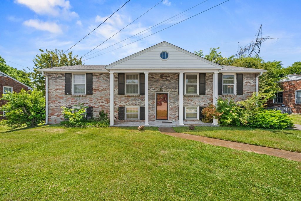 439 Lynn Dr, Nashville
