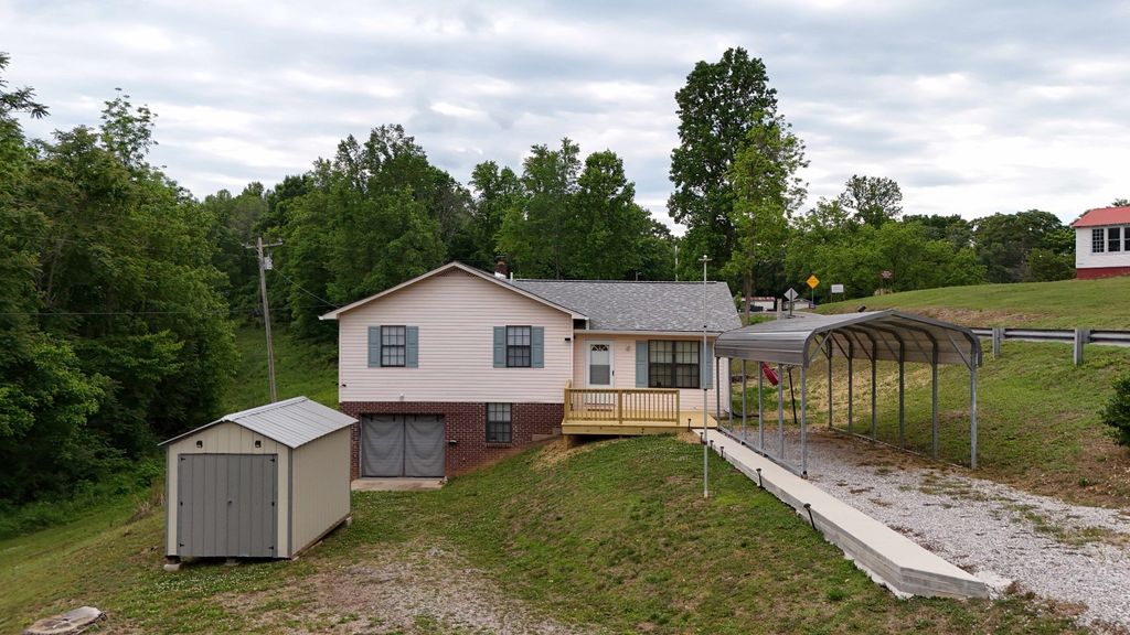1825 Free Hill Rd, Celina