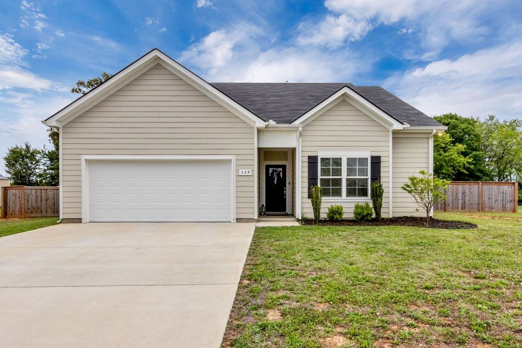 329 Mimosa Dr, Decherd