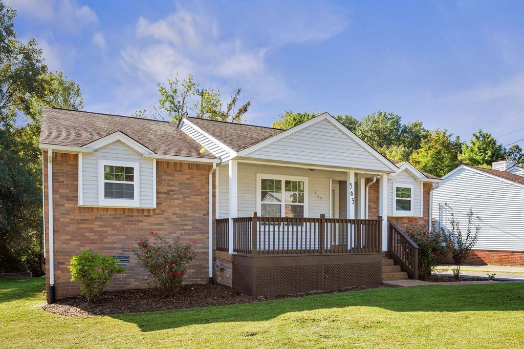 565 Michele Dr, Antioch