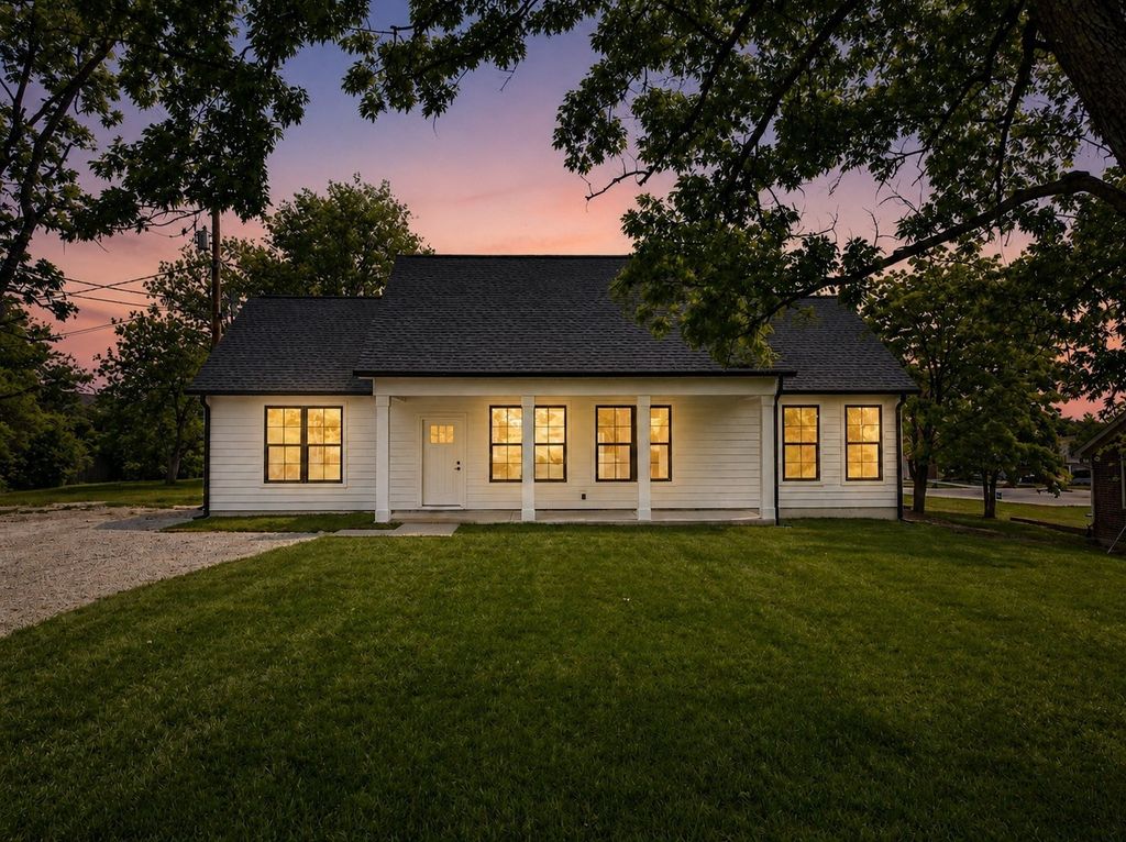 1865 Missouri Ave, Cookeville