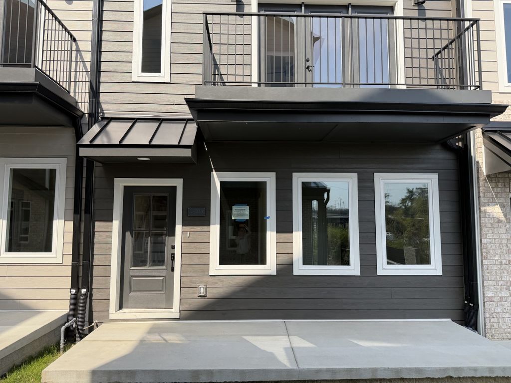 6124 Robertson Ave 8, Nashville