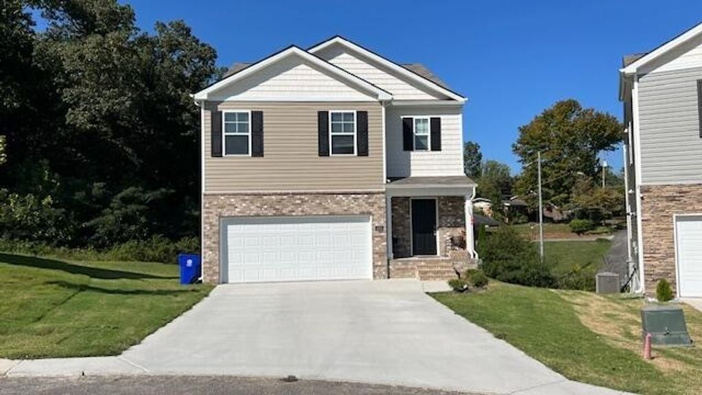 3305 Serenity Drive Ne, Cleveland