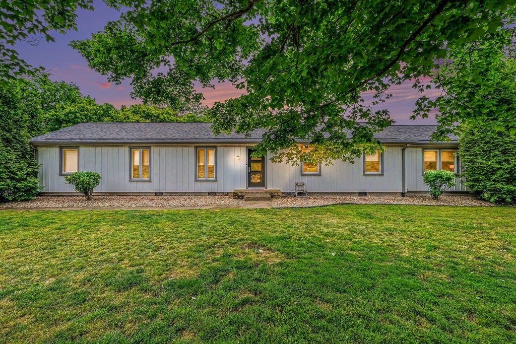 9610 S Harpeth Rd, Nashville