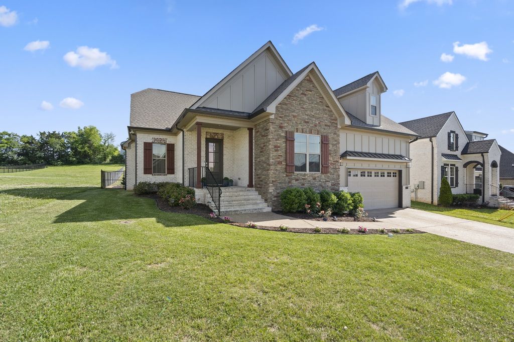 253 Hutch Ct, Gallatin