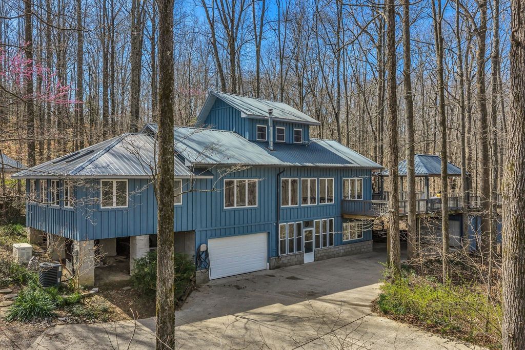 7575 King Rd, Fairview