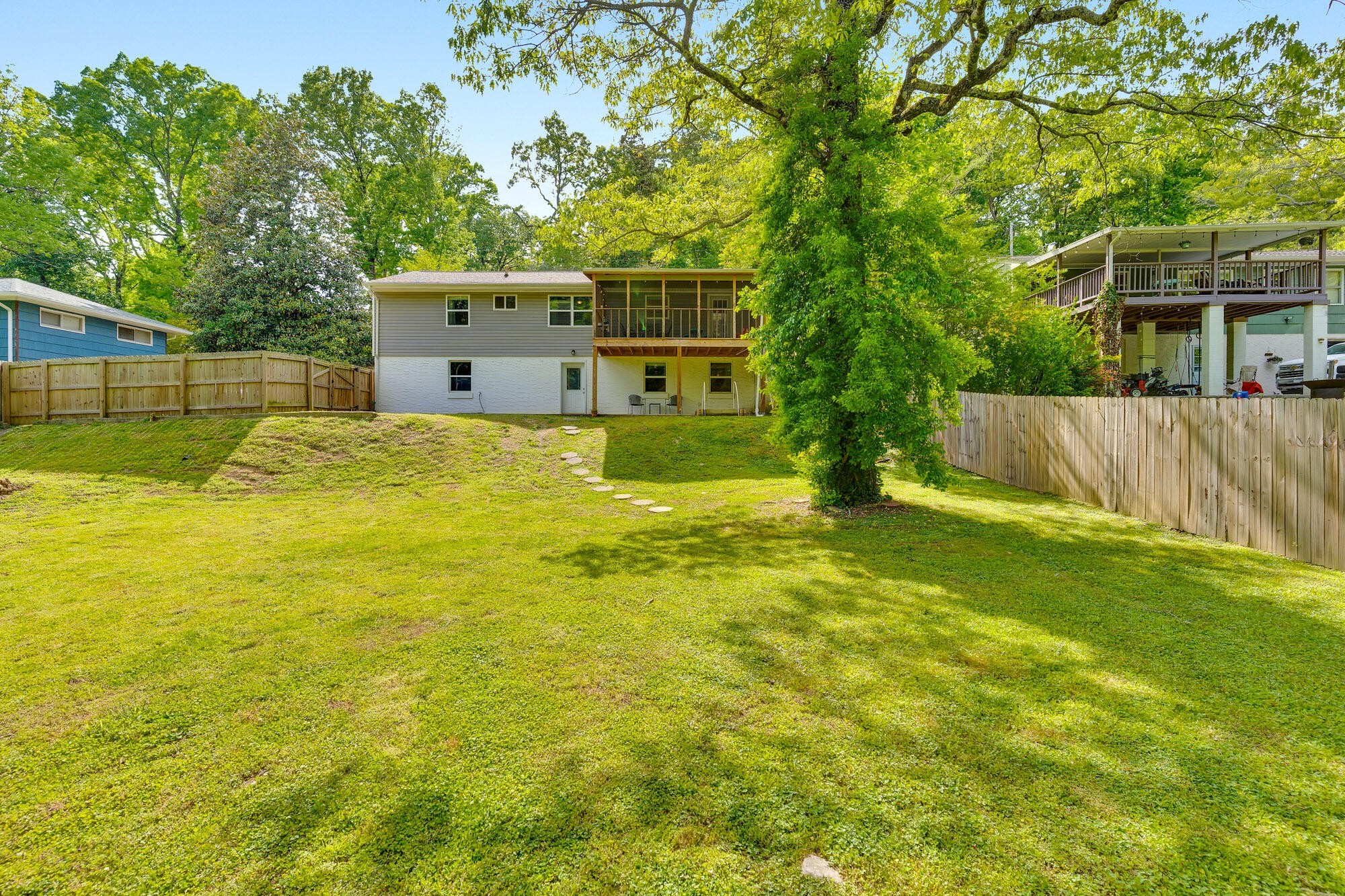 Photo of Listing #3205235