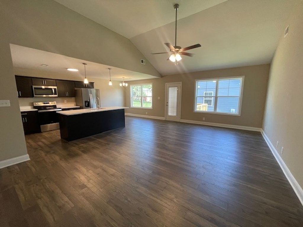 1105 Poppyseed Dr, Oak Grove