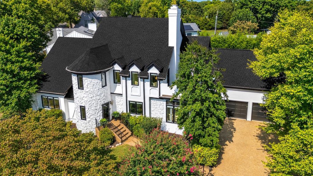 301 Mercury Dr, Franklin