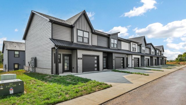 1307 Jonathan Wade Circle 1307, Clarksville