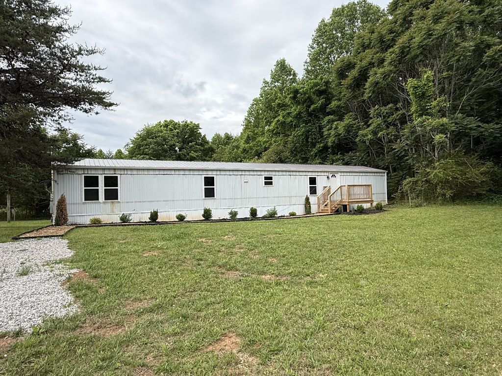 8149 Mcminnville Hwy, Doyle