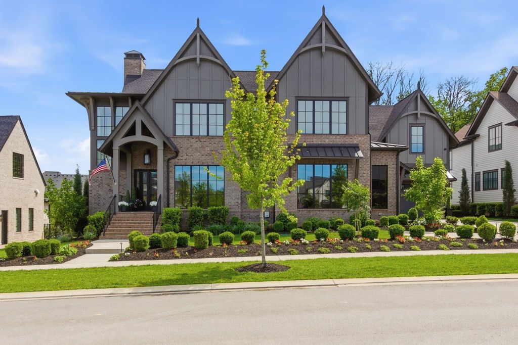 8064 Heirloom Blvd, College Grove