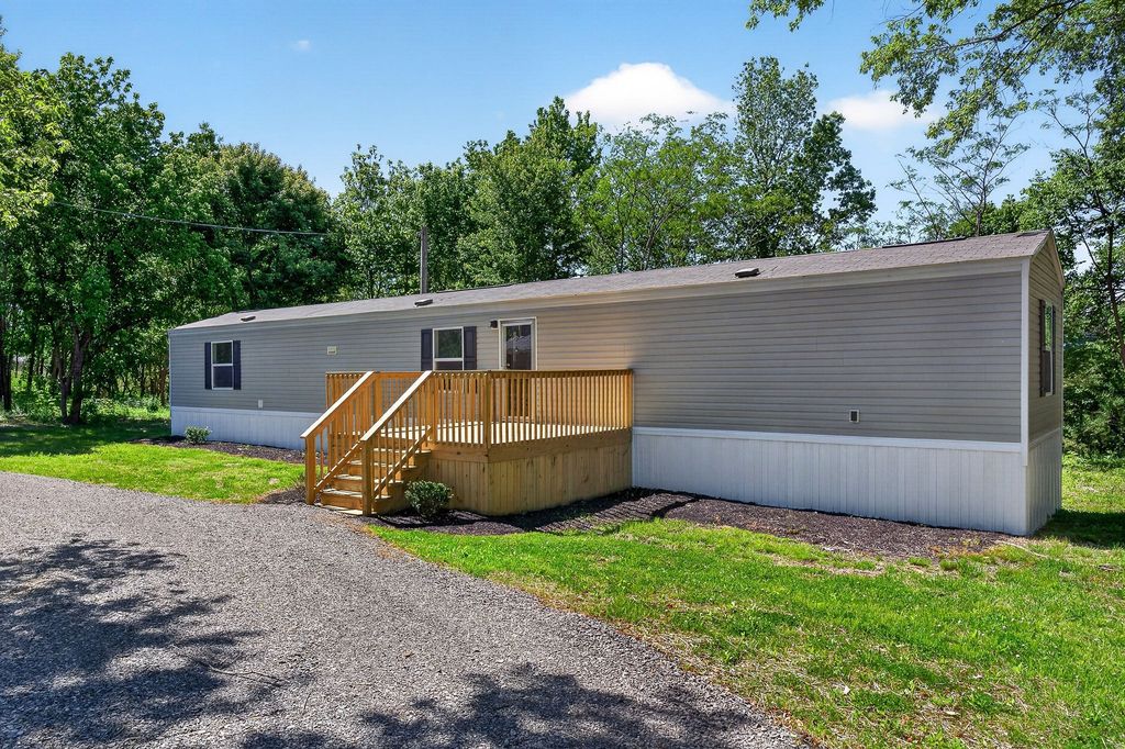 8380 Chaffin Rd, Baxter