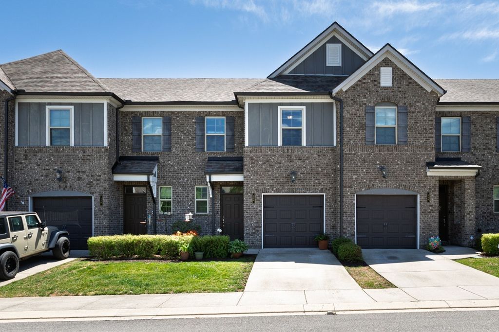 118 Bluestem Ct, Lebanon