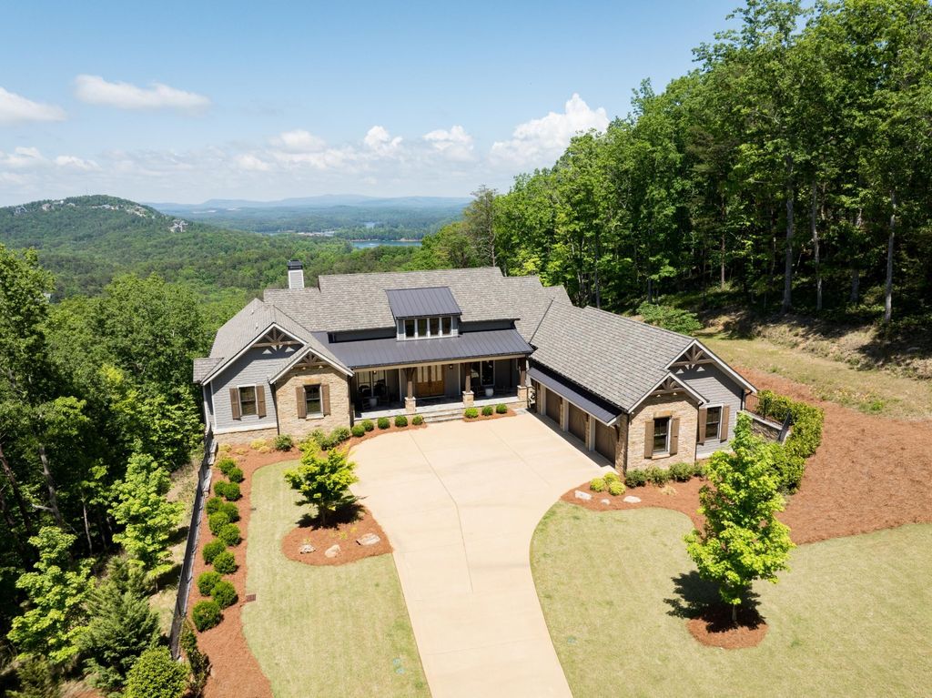 13 Arrow Mtn Drive Se, Cartersville