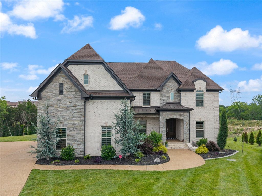 2902 Carisbrooke Dr, Mount Juliet