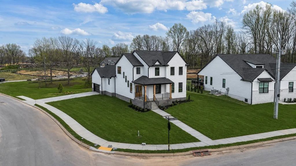204 Trefethen Dr, White House