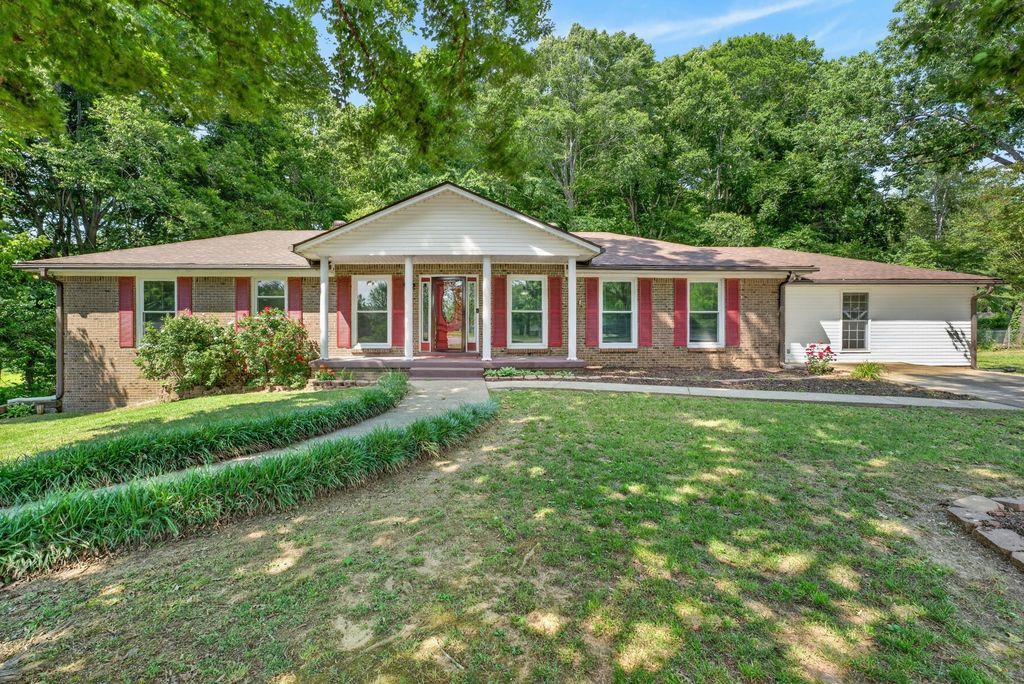 117 Morgan Ct, Clarksville